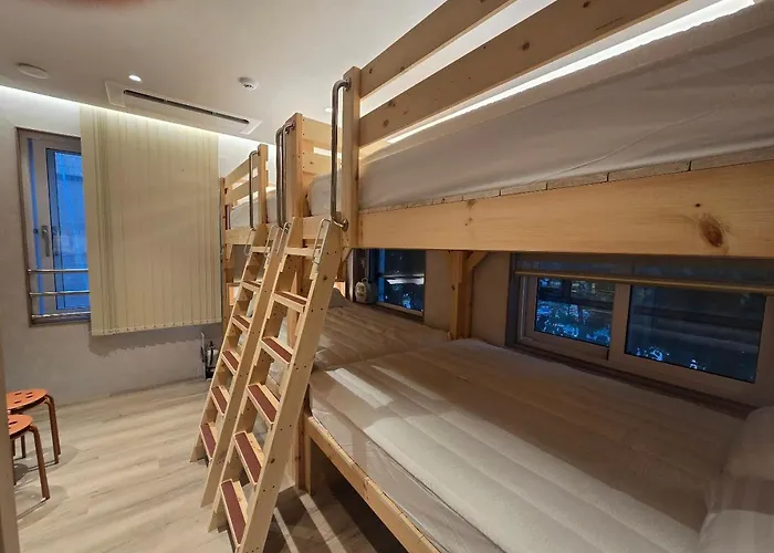 Hotel Urbannest Cheonggye *